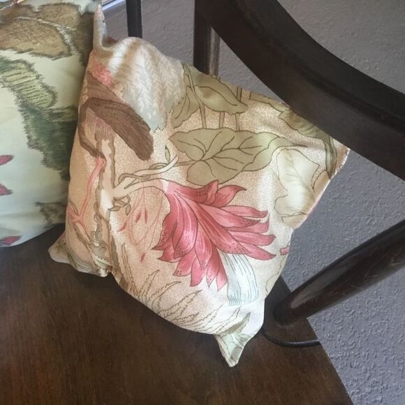 Brand New Handmade Pillows Set of 3 - Picture 3 of 7